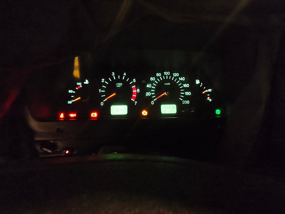 Lada Niva 2 of 10
