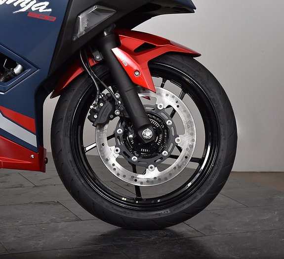 Kawasaki Ninja 500 SE Sport / 1ex emgående lev / spara 3100kr ! 10 of 20