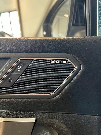 Volkswagen Tiguan Allspace 22 of 24