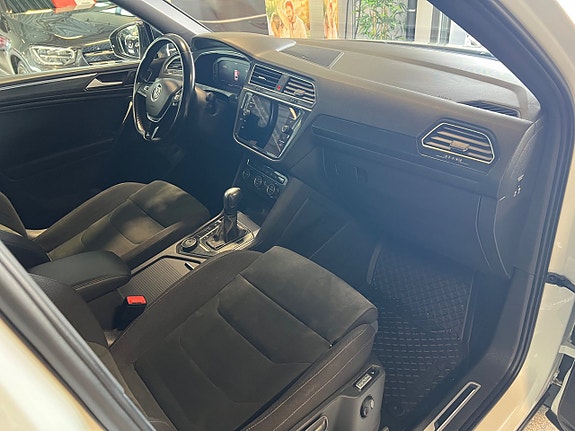 Volkswagen Tiguan Allspace 11 of 24