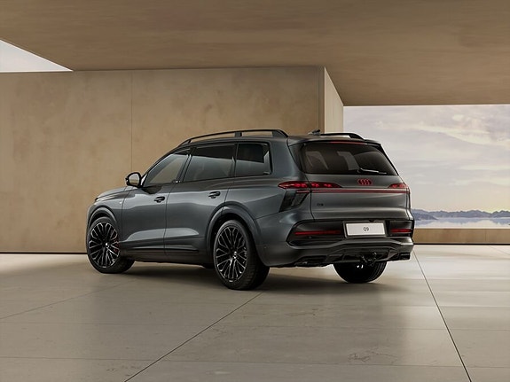 Audi Q9 6 of 11