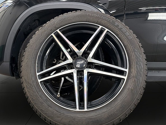 Mercedes-Benz EQA250 14 of 21