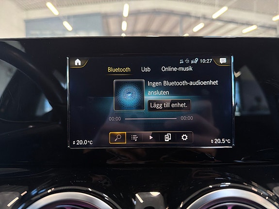Mercedes-Benz EQA250 18 of 21