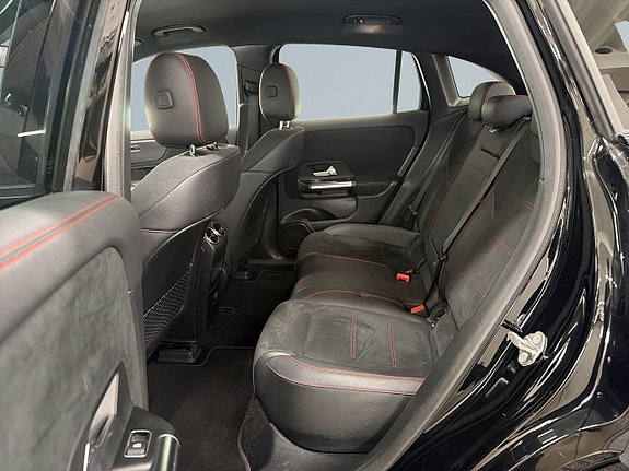 Mercedes-Benz EQA250 13 of 21