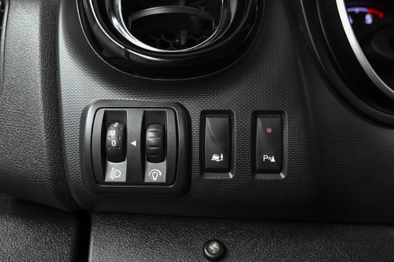 Opel Vivaro 16 of 22