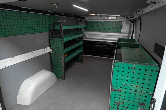 Opel Vivaro 19 of 22