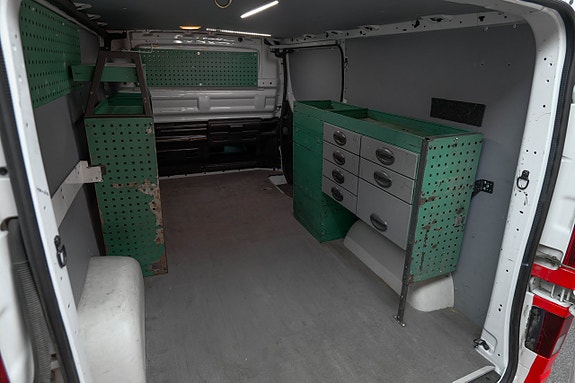 Opel Vivaro 18 of 22