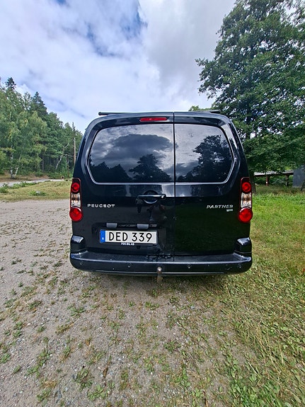 Peugeot Partner 4 of 6