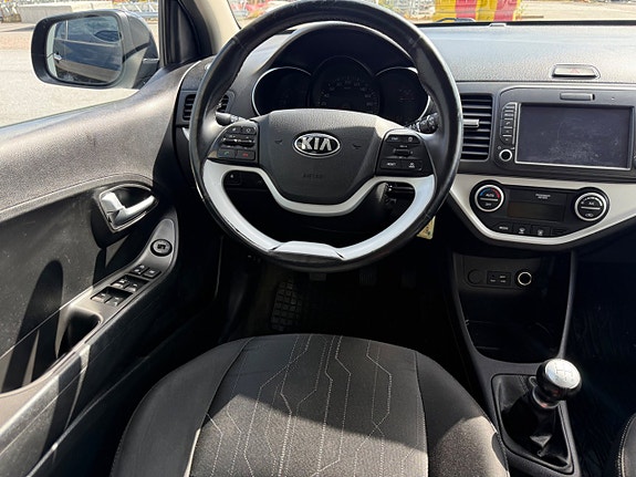 Kia Picanto 10 of 13