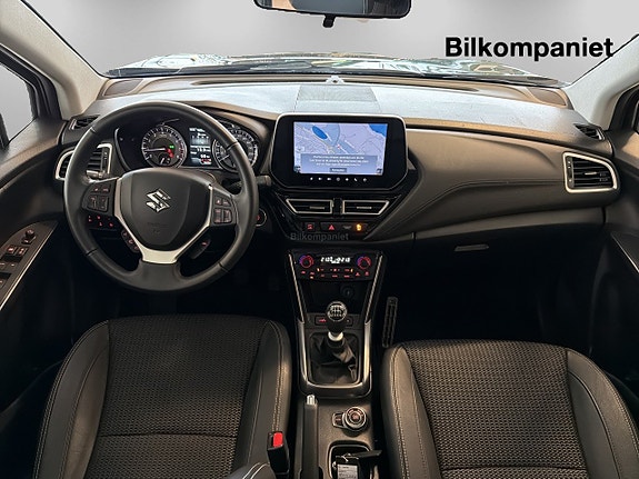 Suzuki S-Cross 8 of 18