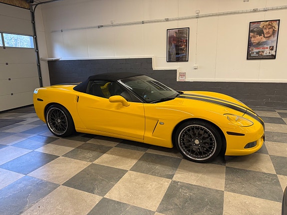 Chevrolet Corvette 21 of 30
