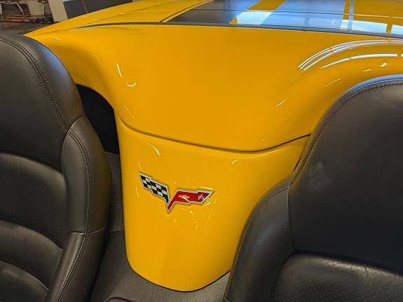 Chevrolet Corvette 18 of 30