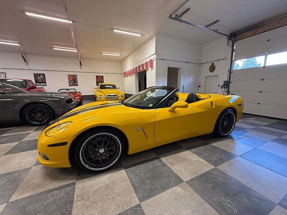 Chevrolet Corvette 6 of 30