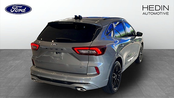 Ford Kuga 2 of 9