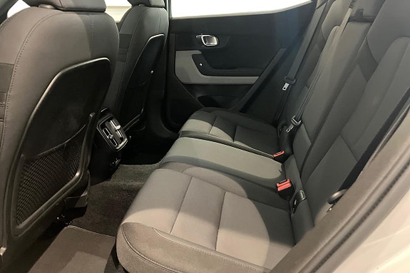 Polestar 2 13 of 21