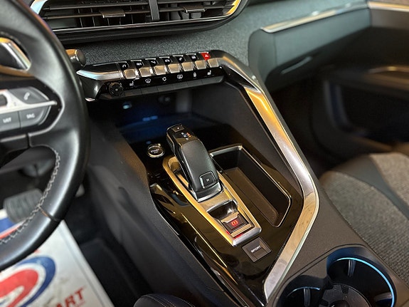 Peugeot 5008 15 of 29