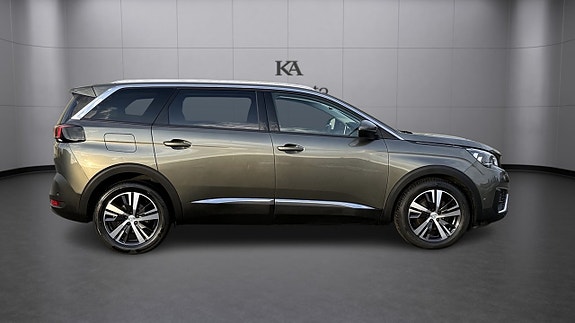 Peugeot 5008 3 of 29