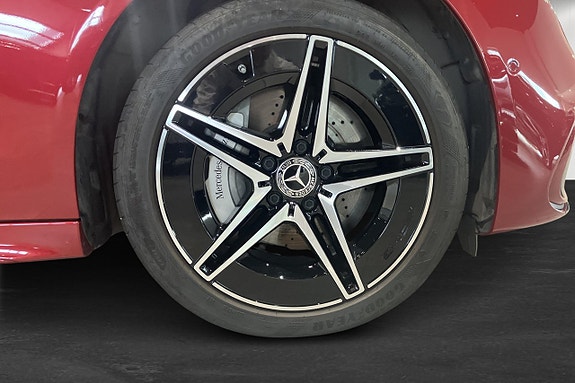 Mercedes-Benz C300 e 5 of 13