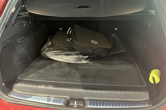 Mercedes-Benz C300 e 12 of 13
