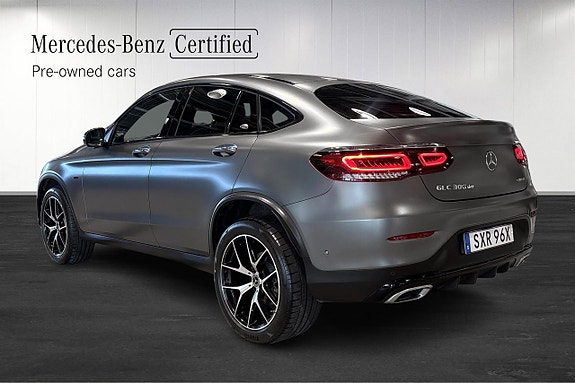 Mercedes-Benz GLC300 de 3 of 12