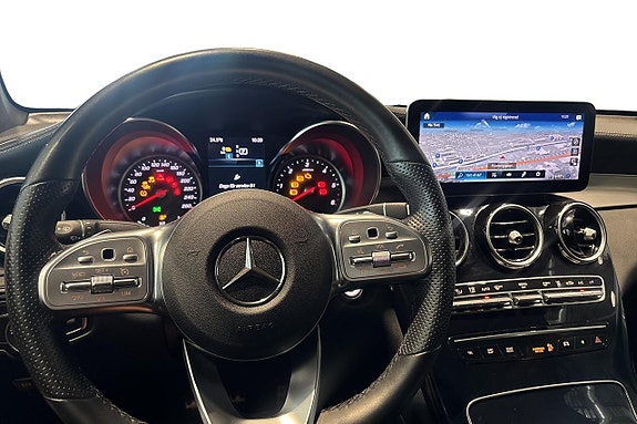 Mercedes-Benz GLC300 de 6 of 12