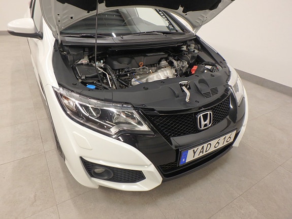 Honda Civic 10 of 18