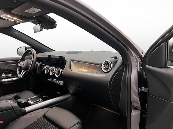 Mercedes-Benz EQA250 24 of 30