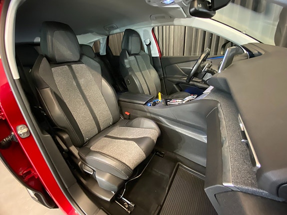 Peugeot 3008 9 of 30
