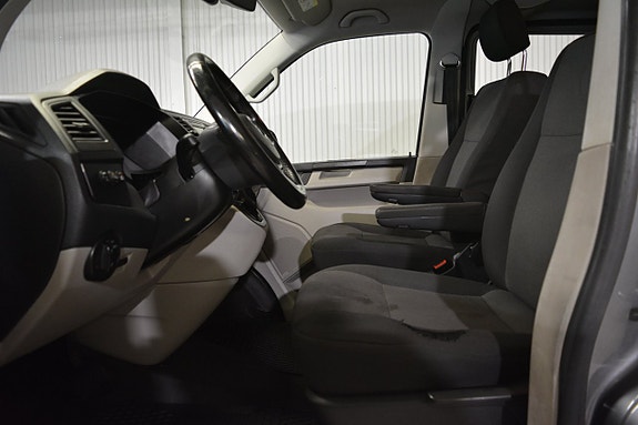 Volkswagen Transporter 8 of 14