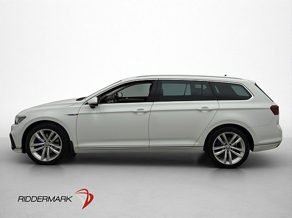 Volkswagen Passat 4 of 30