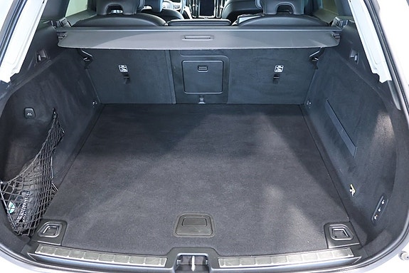 Volvo XC60 18 of 20