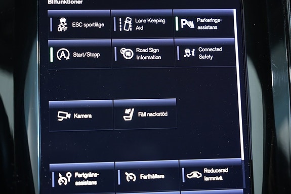 Volvo XC60 12 of 20