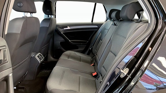 Volkswagen Golf I 11 of 12