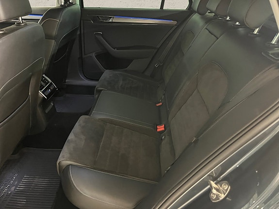 Skoda Superb Scout 6 of 7