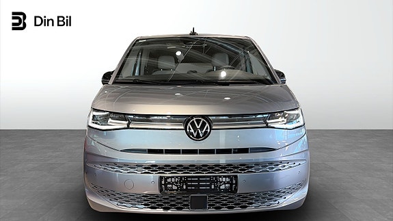 Volkswagen Multivan 4 of 16