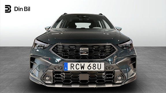 Seat Arona 4 of 12