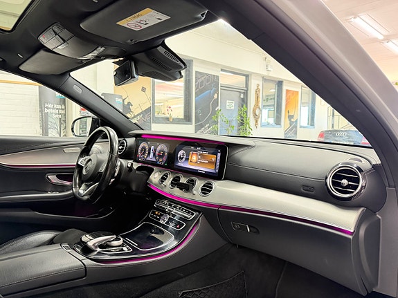 Mercedes-Benz E220 18 of 30