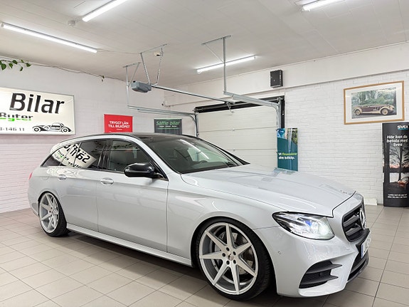 Mercedes-Benz E220 10 of 30