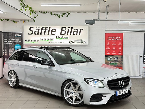 Mercedes-Benz E220 4 of 30