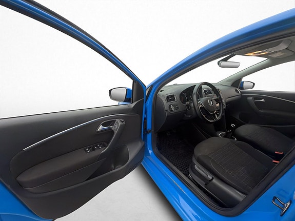 Volkswagen Polo 23 of 23