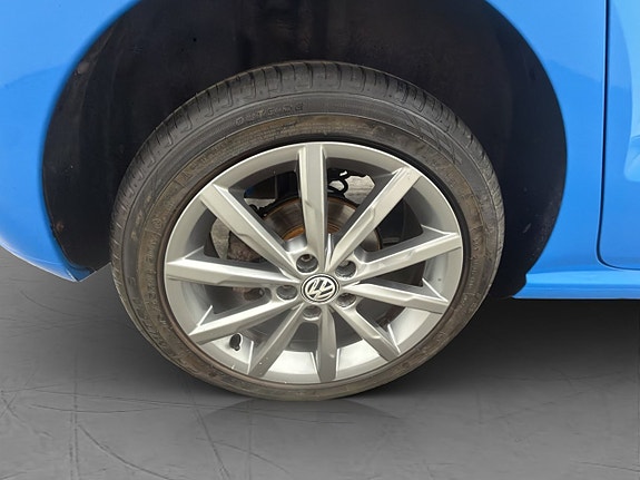 Volkswagen Polo 21 of 23