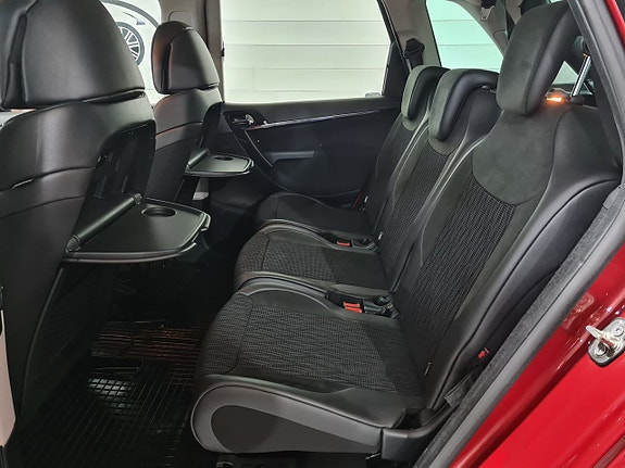 Citroen C4 Picasso 10 of 14