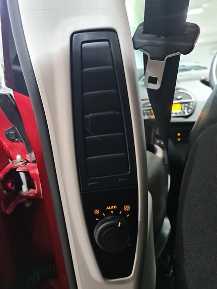 Citroen C4 Picasso 14 of 14