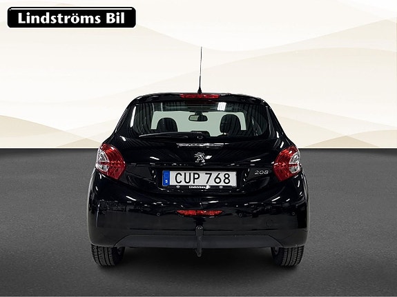 Peugeot 208 7 of 22