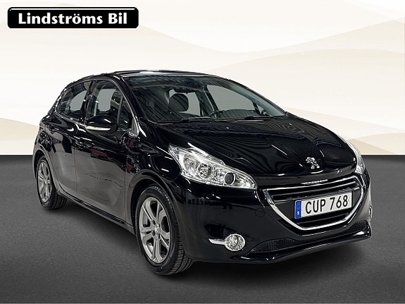 Peugeot 208 3 of 22