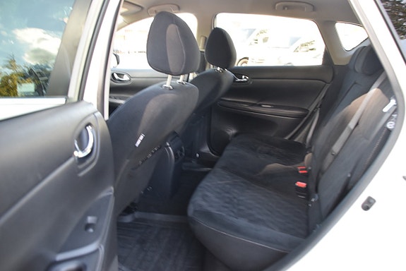 Nissan Pulsar 10 of 22