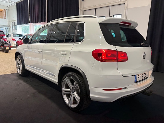 Volkswagen Tiguan 4 of 14