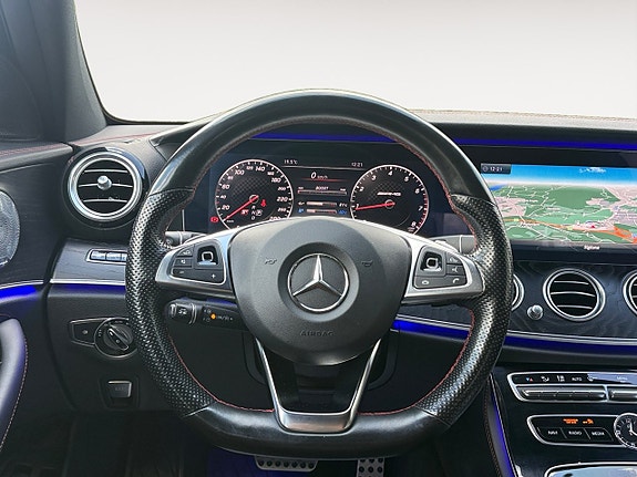 Mercedes-Benz E43 15 of 24