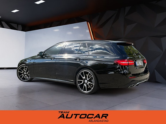 Mercedes-Benz E43 4 of 24
