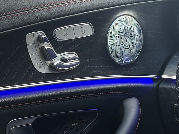 Mercedes-Benz E43 19 of 24